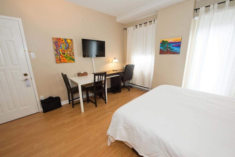 Hotel Byward Blue 3*