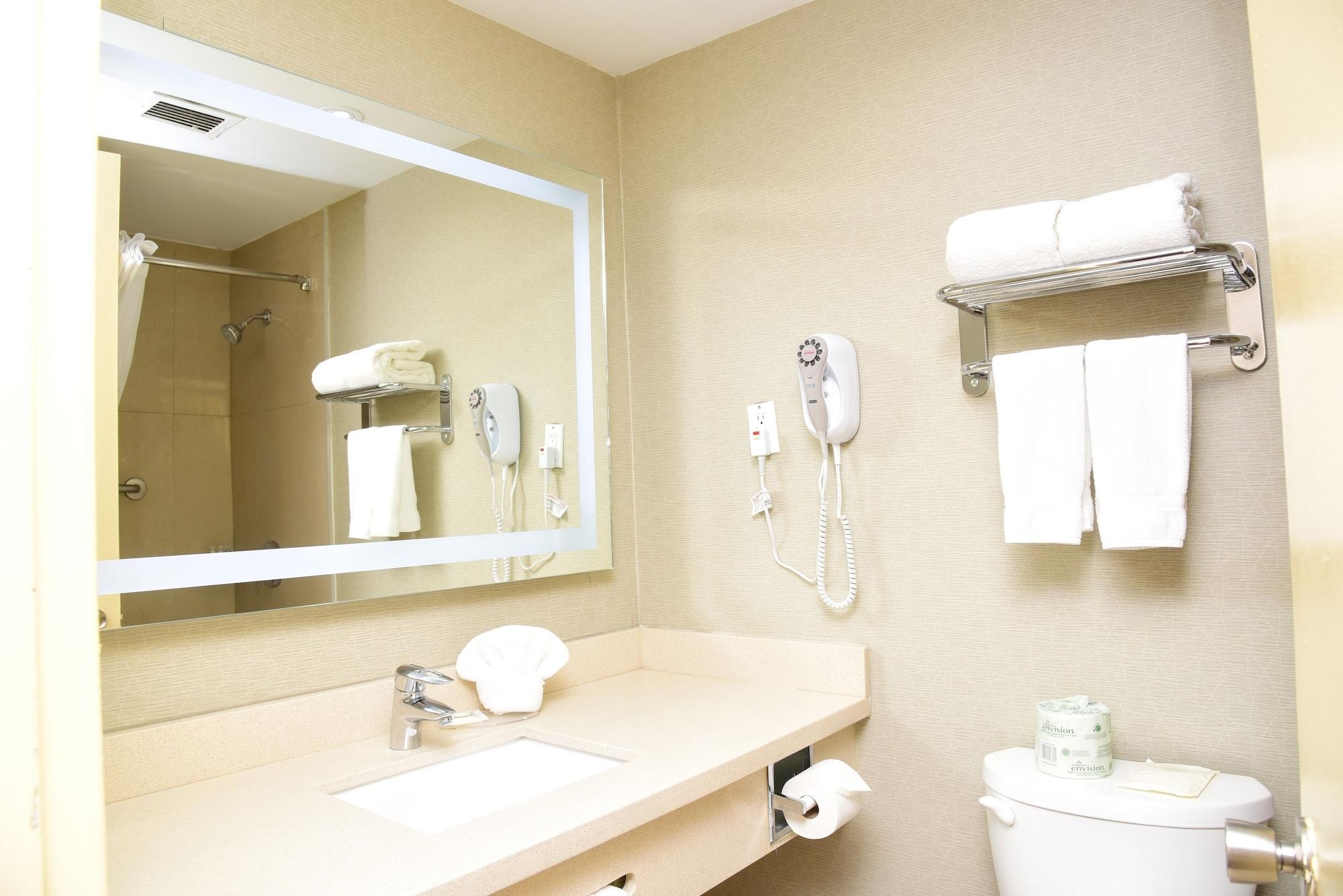 Days By Wyndham Ottawa