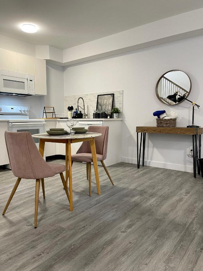 Apartment Cozy Modern Studio With Free Parking Onsite