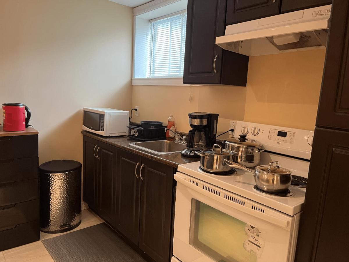 Airport Sweet Apartment Ottawa