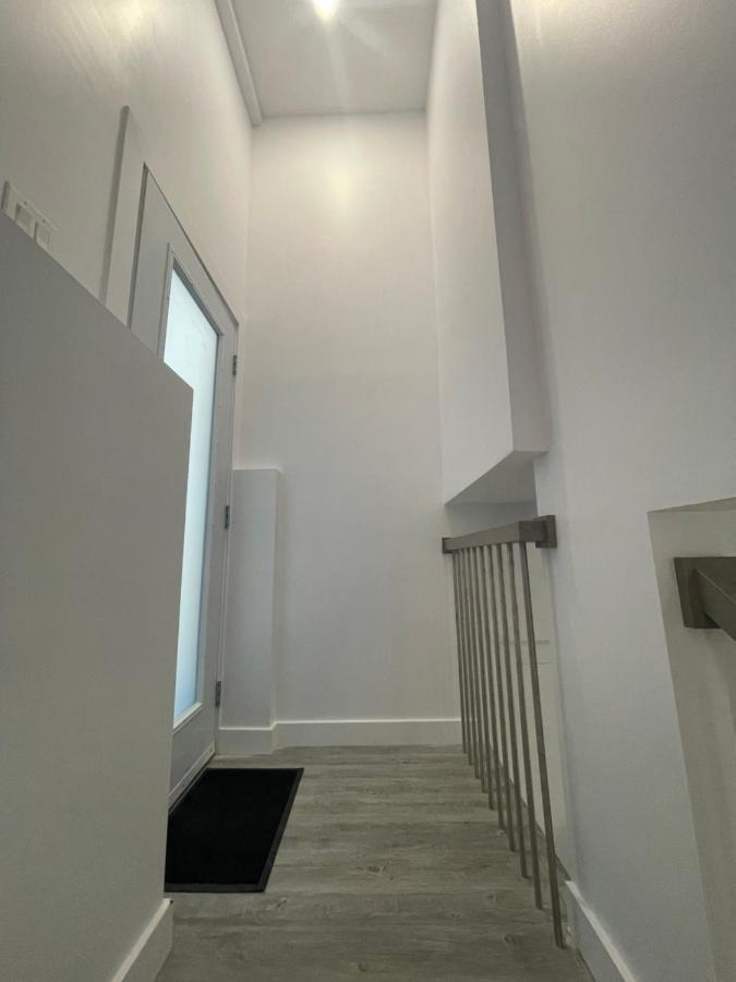 Cozy Modern Studio With Free Parking Onsite * Ottawa
