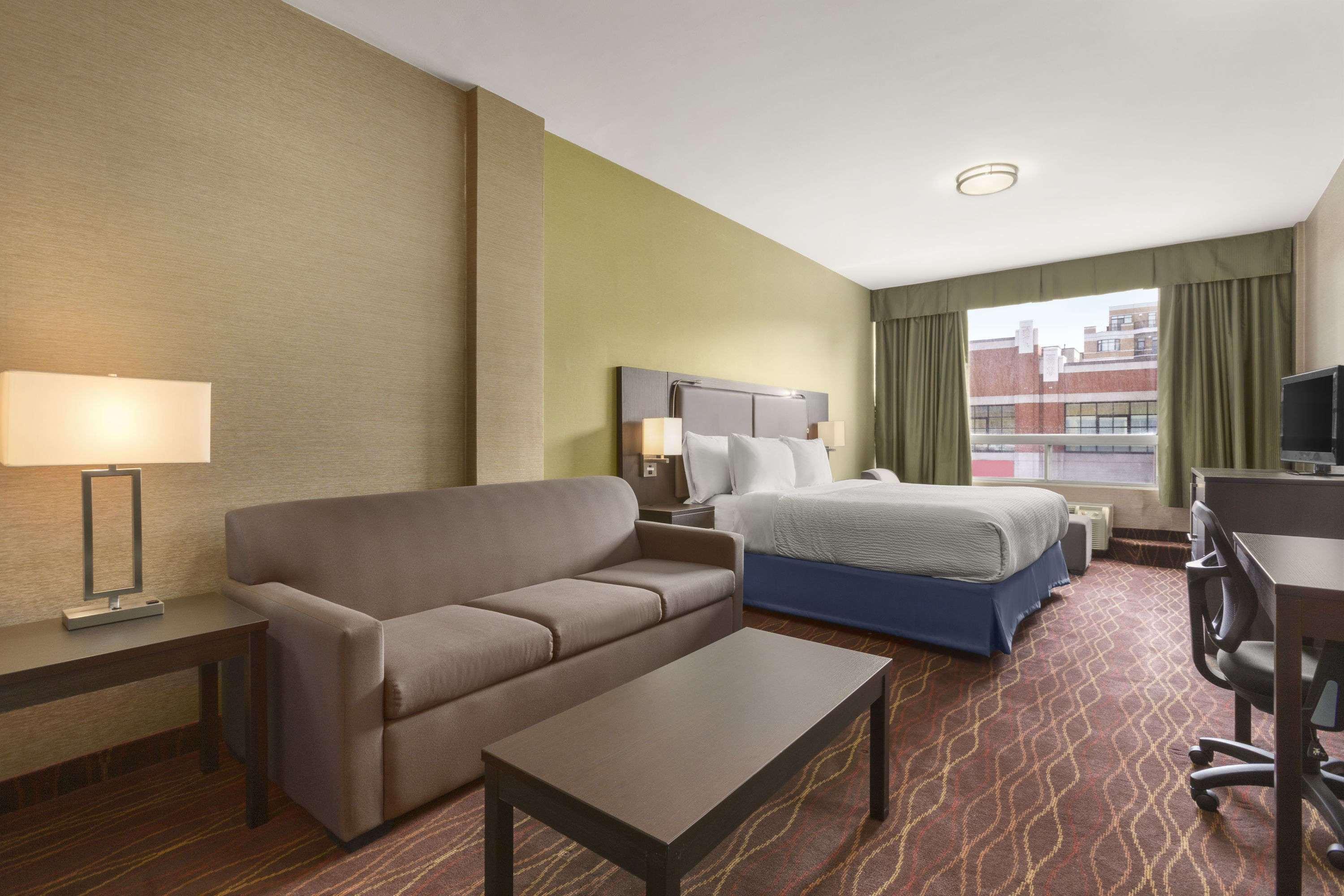 Days By Wyndham Ottawa