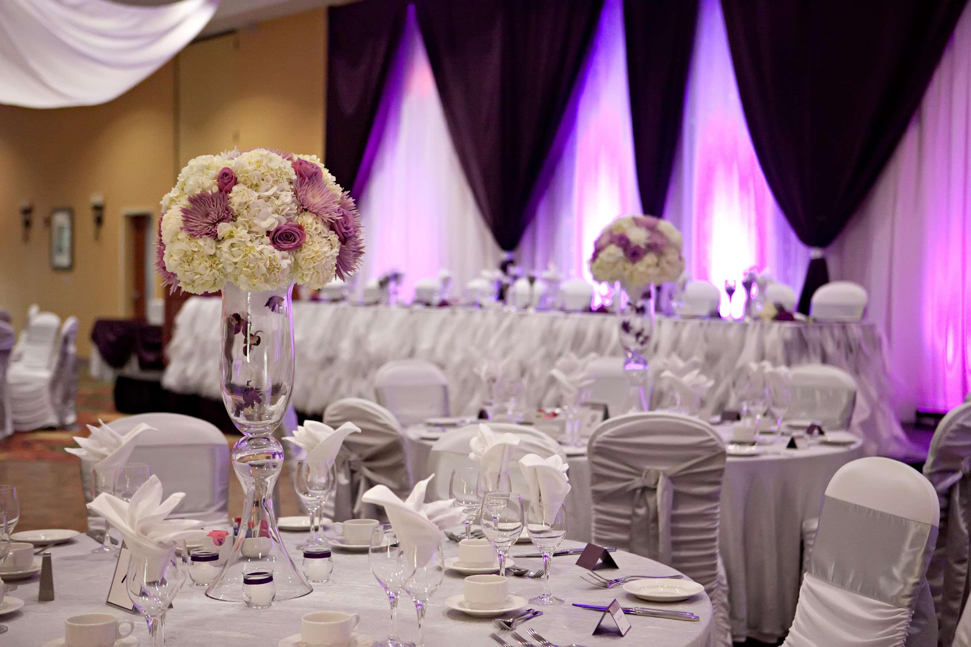 Hilton Garden Airport Hotel 3*