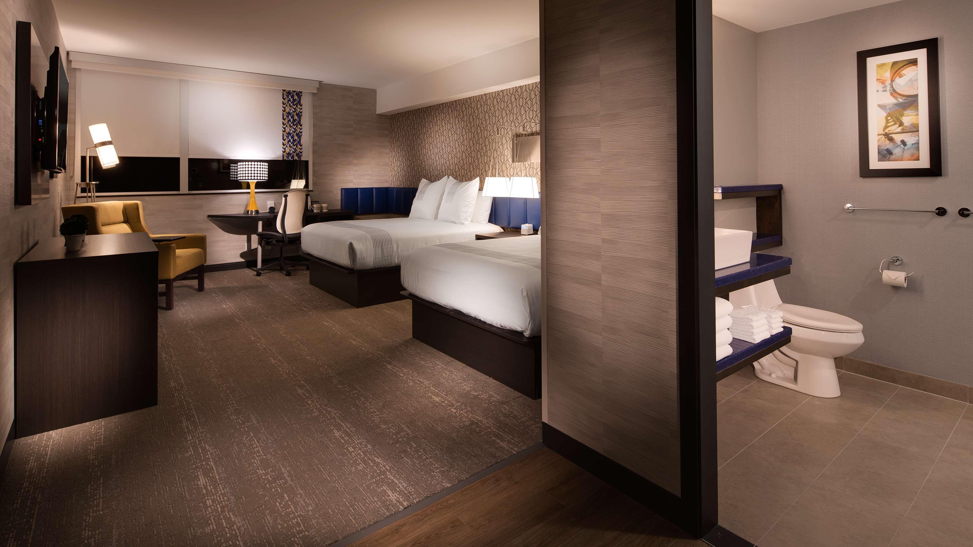 Hotel Glo Western Kanata West