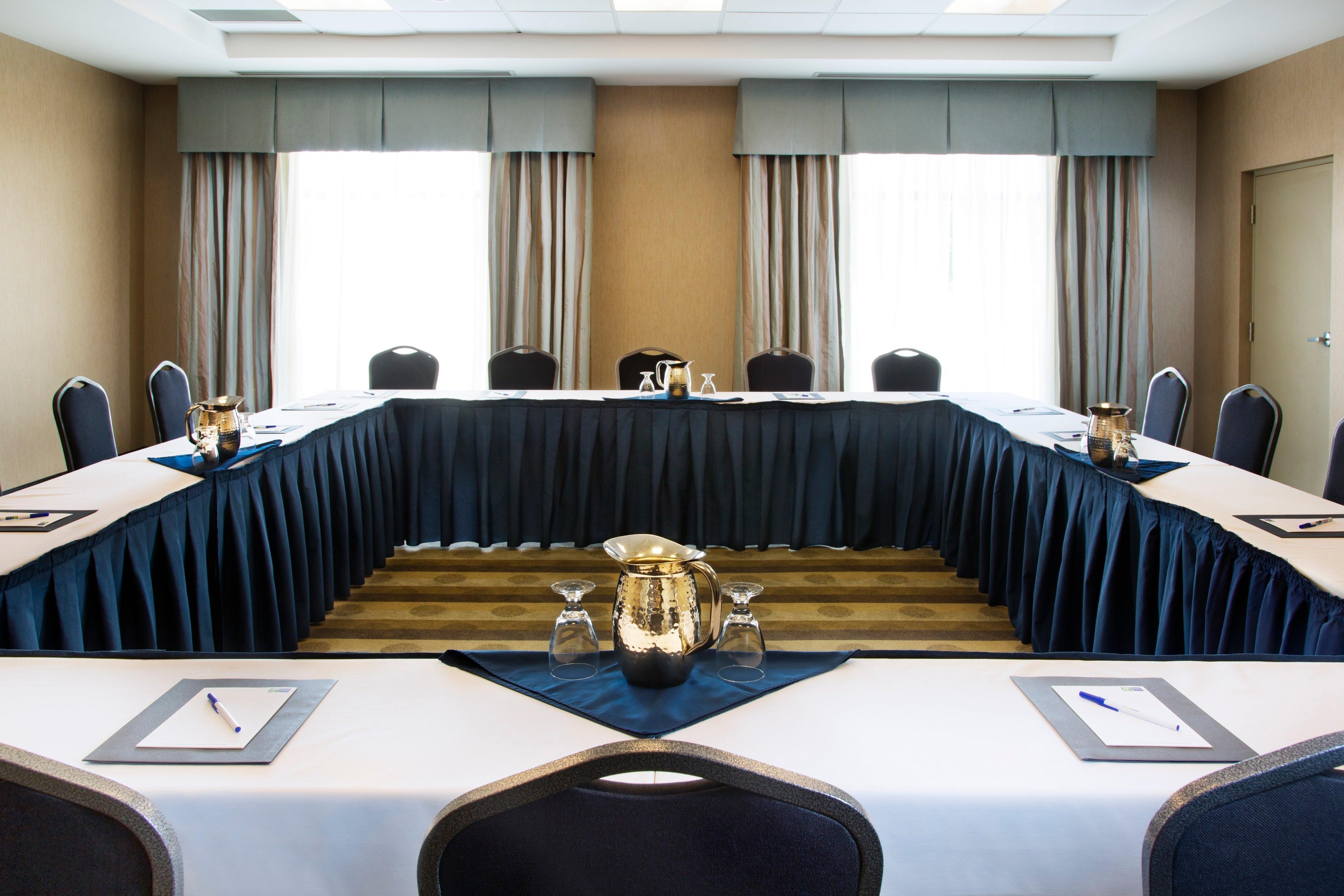 Express & West - Nepean By Ihg
