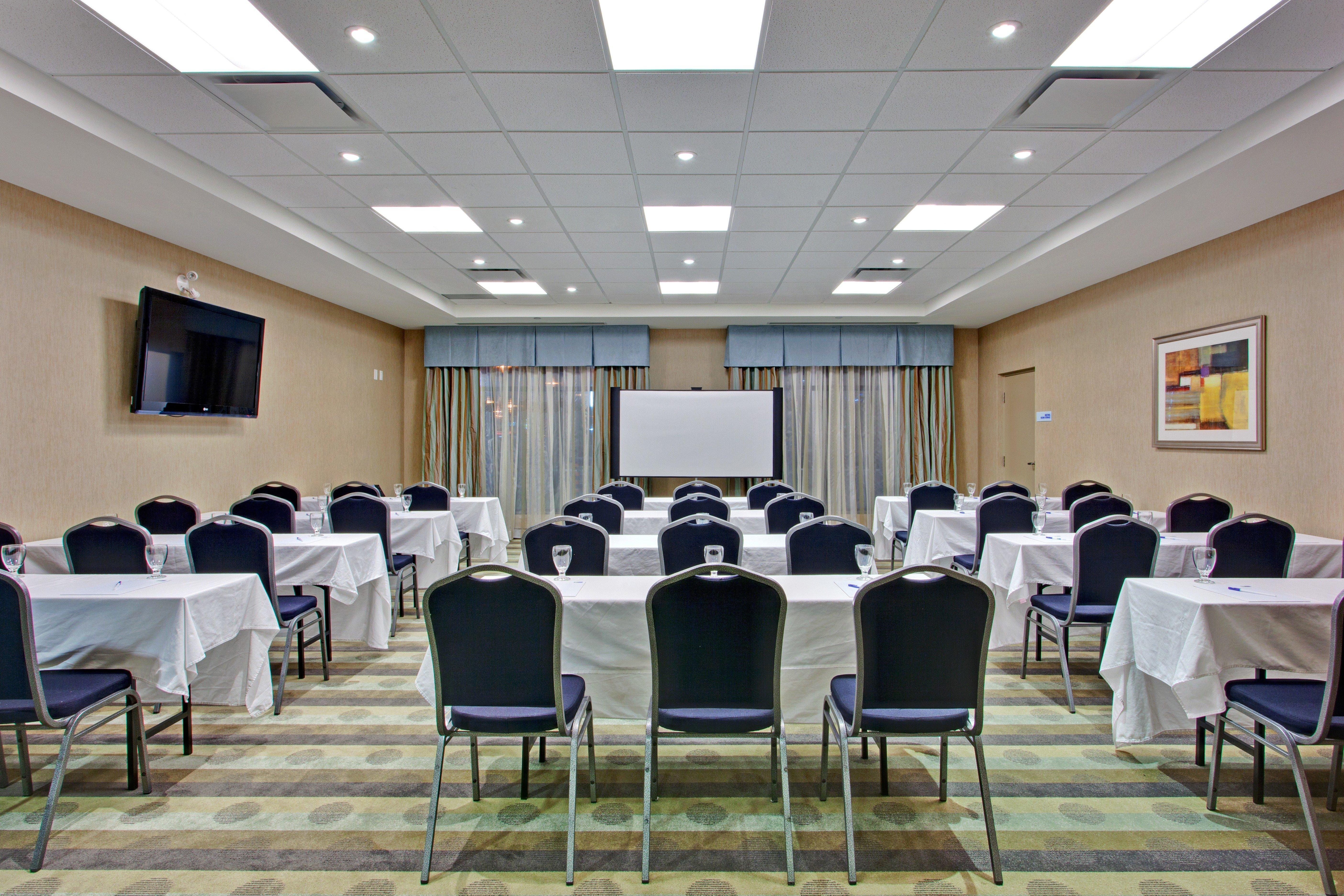 Express & West - Nepean By Ihg 2* Ottawa