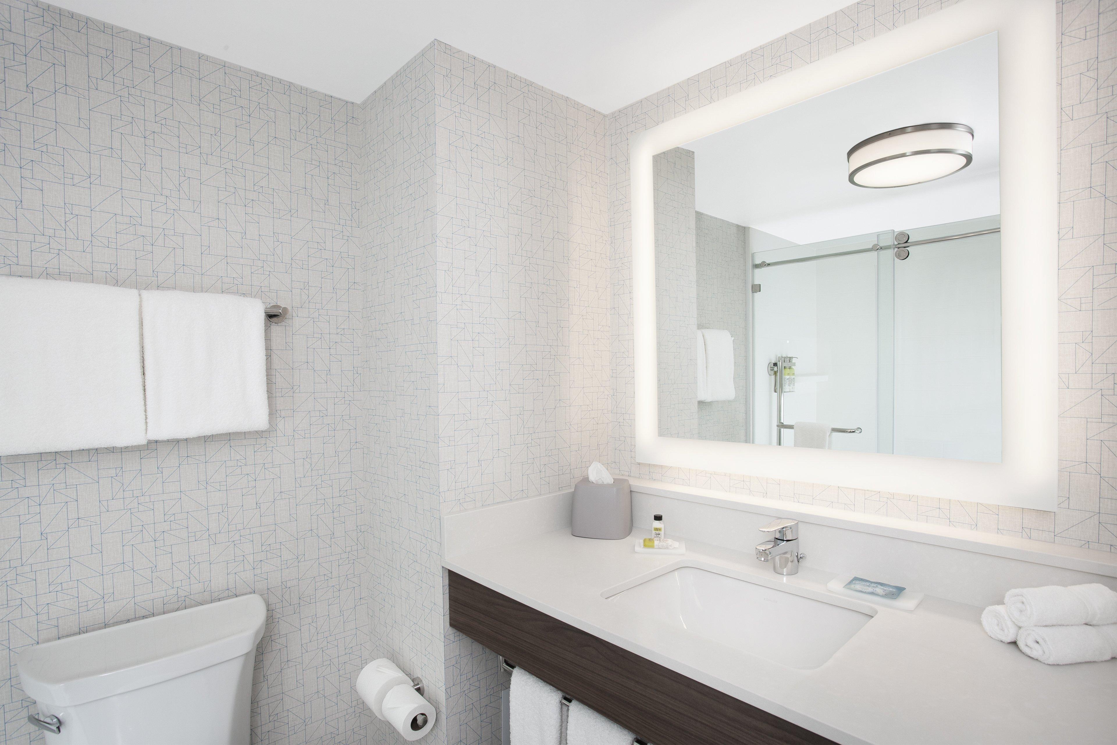 Hotel Express & Downtown East By Ihg