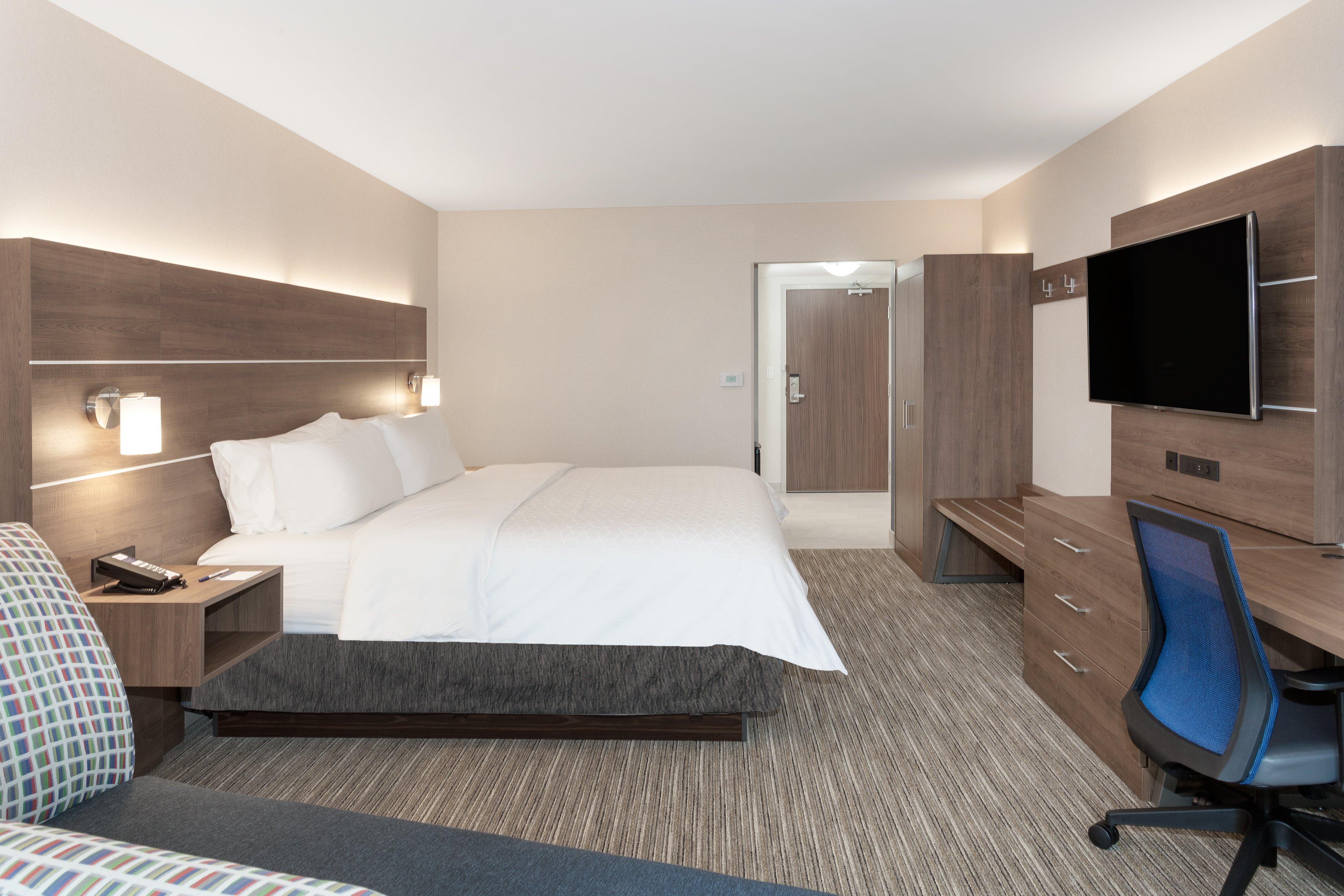 Hotel Express & Downtown East By Ihg 3*