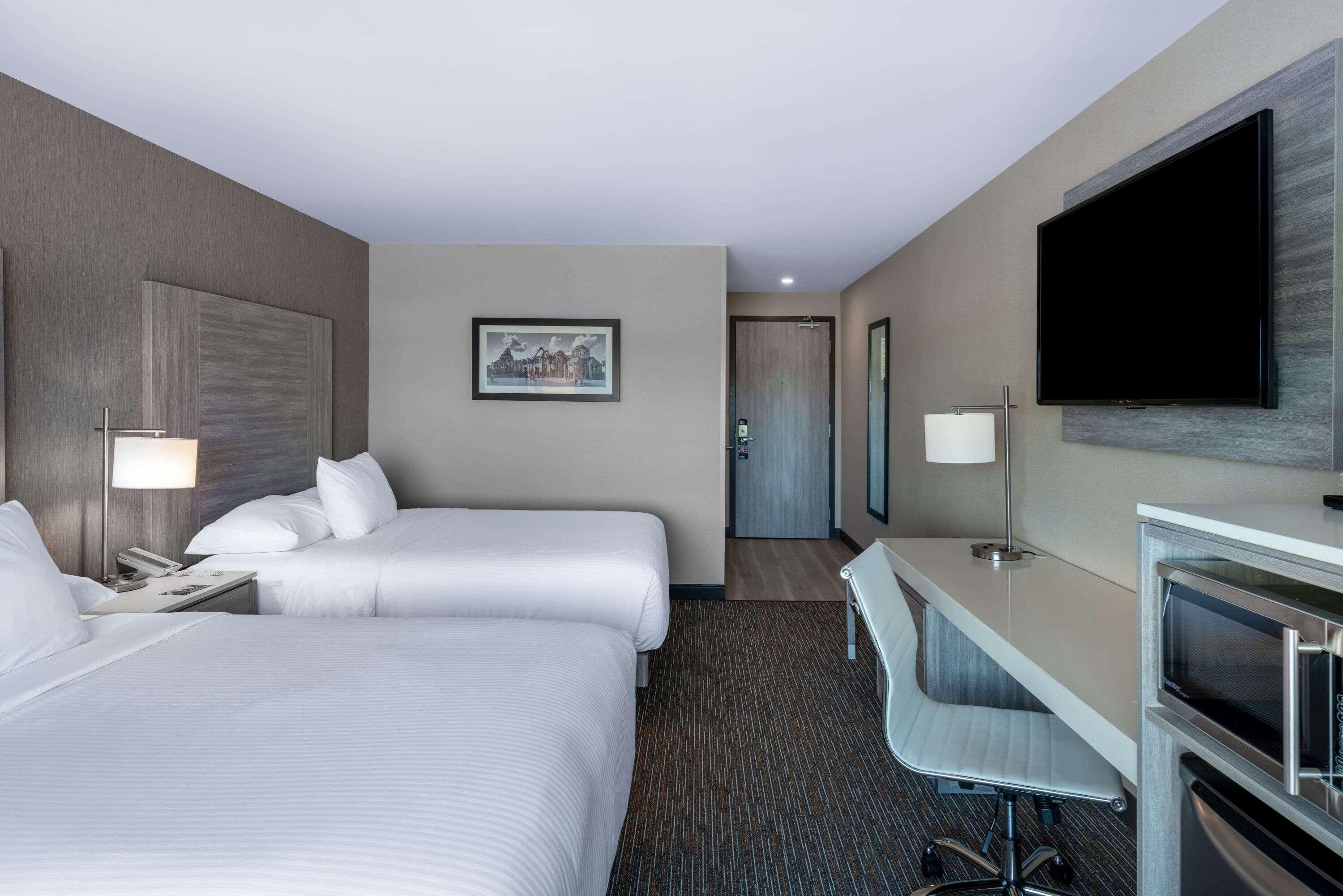 Wingate By Wyndham Kanata West Hotel 3*