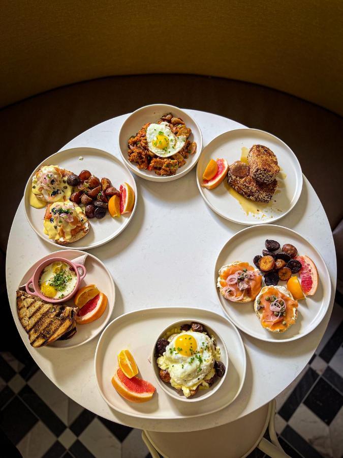 The Metcalfe By Gray Collection Hotel 4*