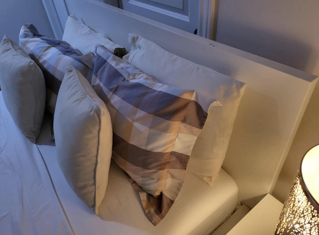 Guest house Bliss-home Ottawa