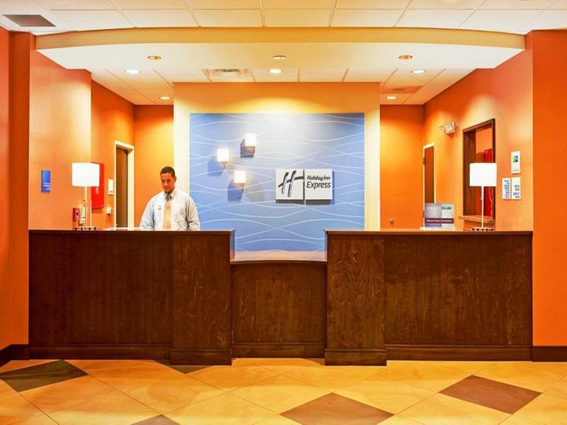 Express & East-orleans By Ihg Ottawa