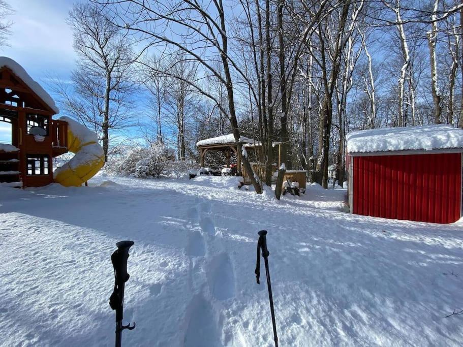 Cozy 4-bedroom Haven For Relaxing Getaways Holiday home
