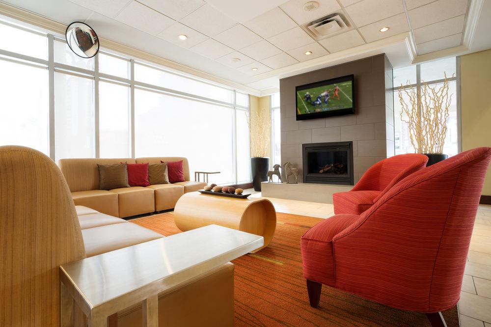 Courtyard By Marriott Downtown 3* Ottawa