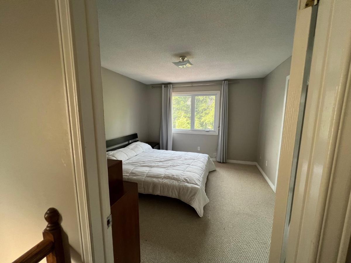 41 Kathleen Cr Ottawa