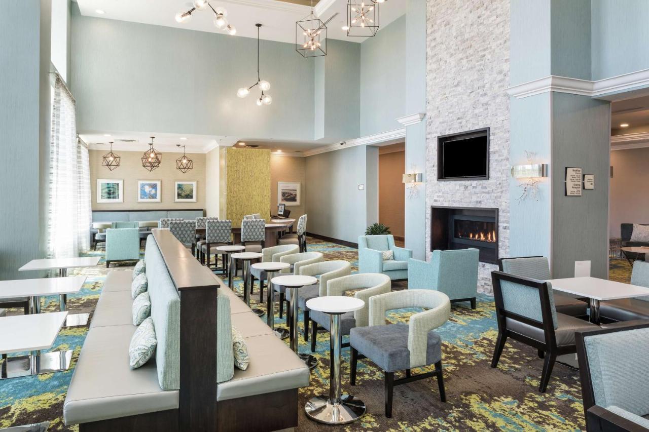 Hotel Homewood By Hilton Airport Ottawa