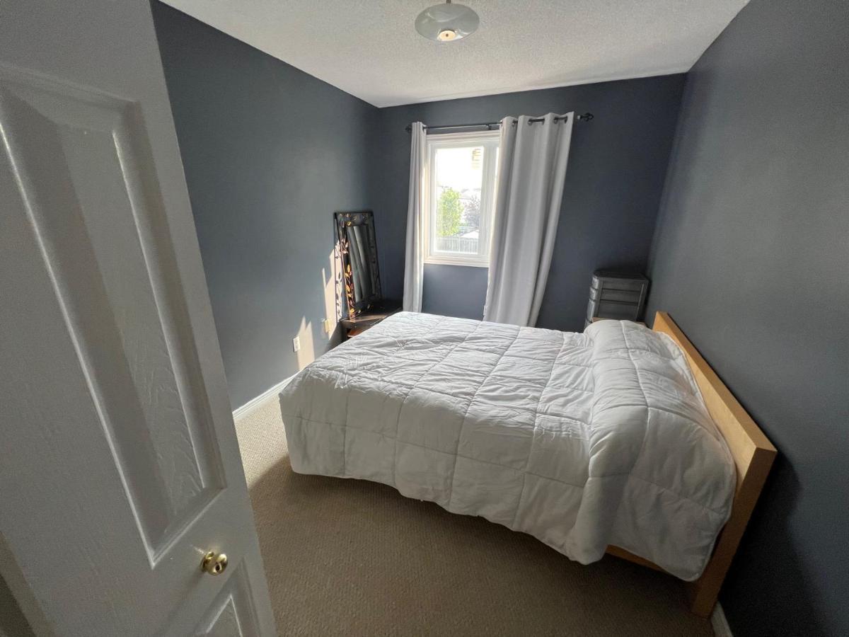 41 Kathleen Cr Homestay *