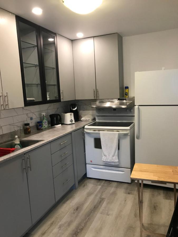 Apt Infront Of Uottawa 8min Walk Downtown Apartment Ottawa