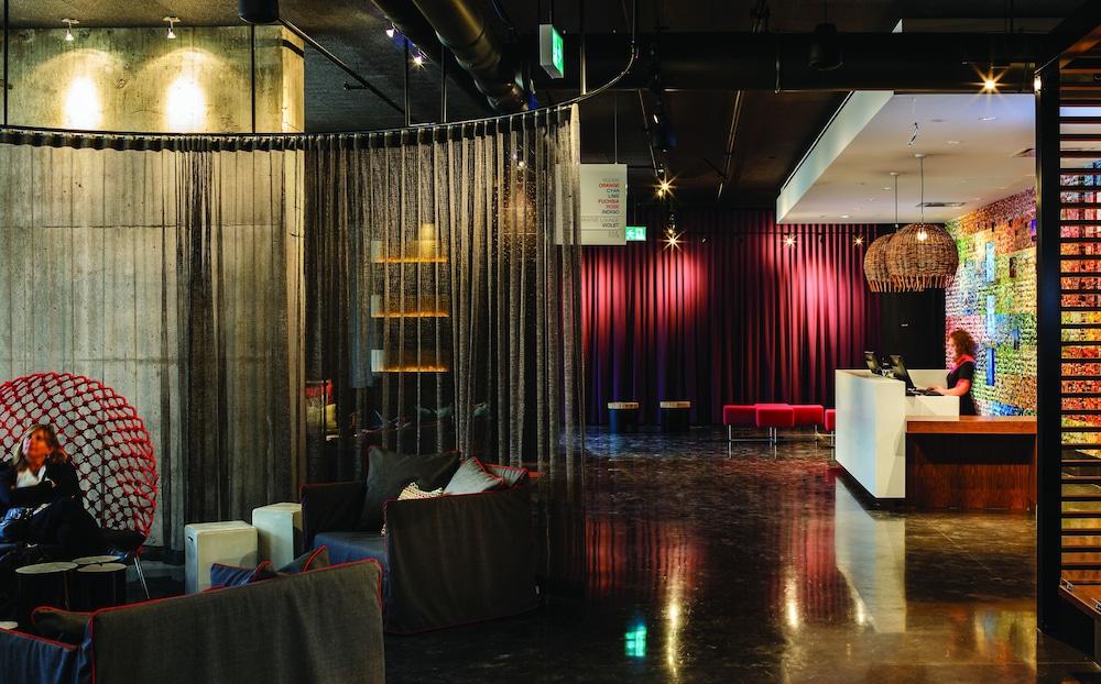 Hotel Alt Downtown 3*