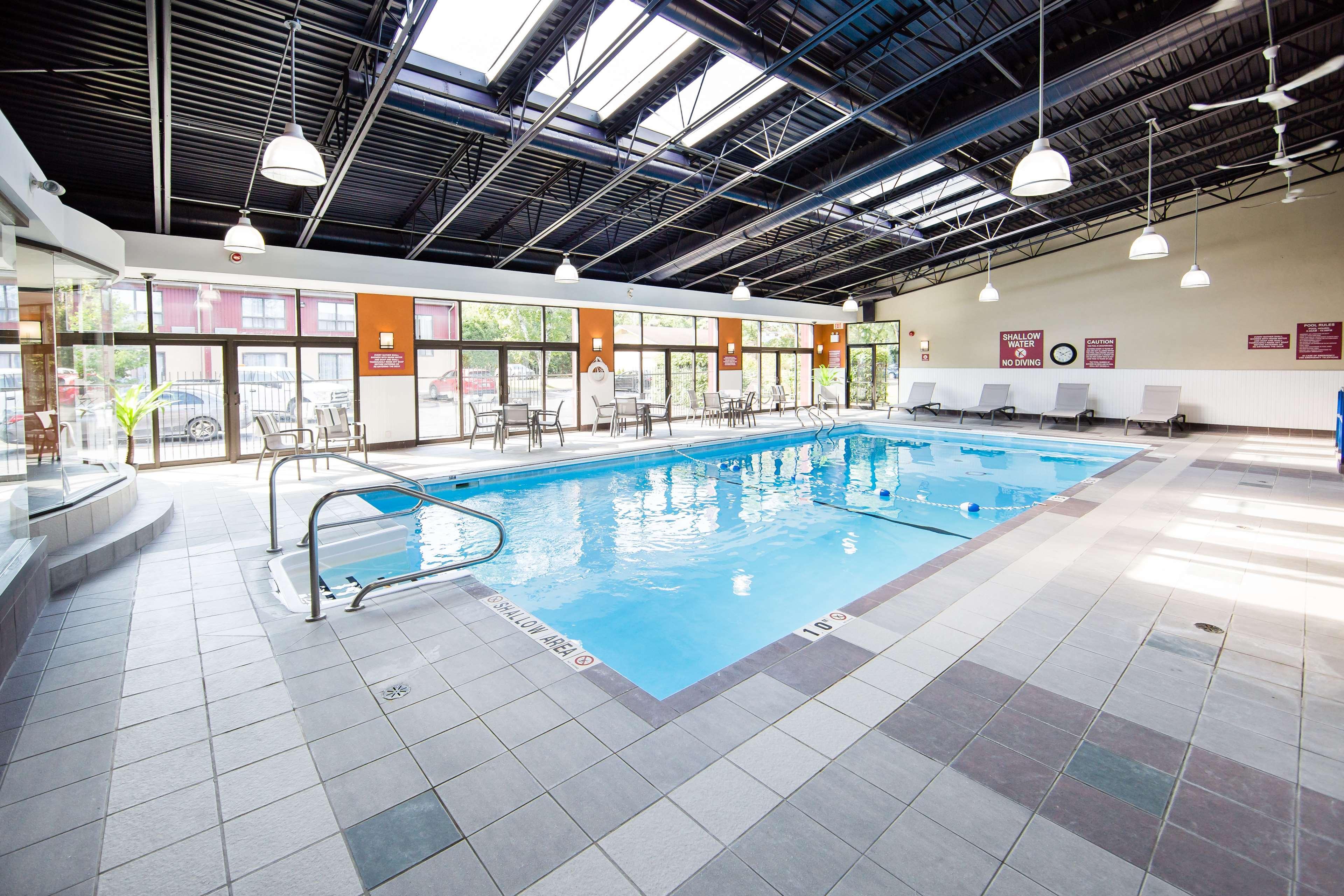 Western Kanata And Conference Centre Ottawa