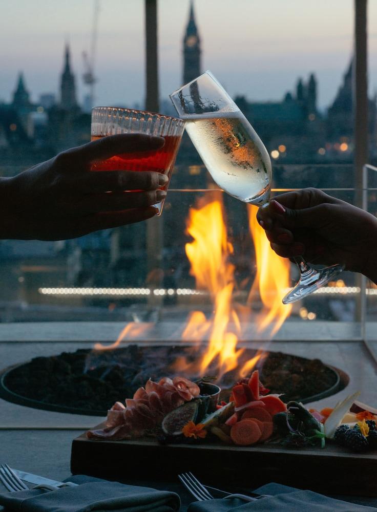 Andaz Ottawa Byward Market, By Hyatt Ottawa