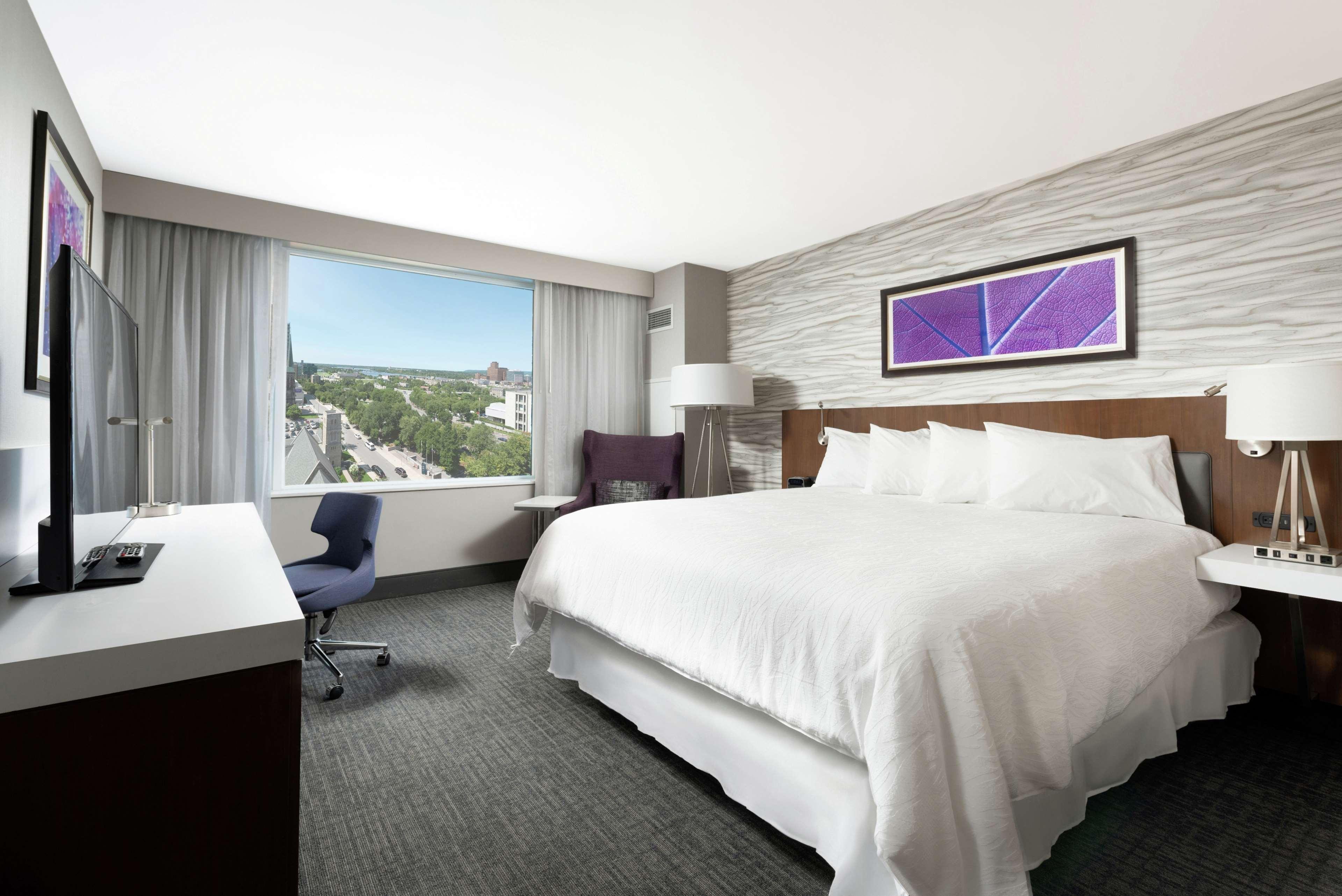 Hilton Garden Downtown Ottawa