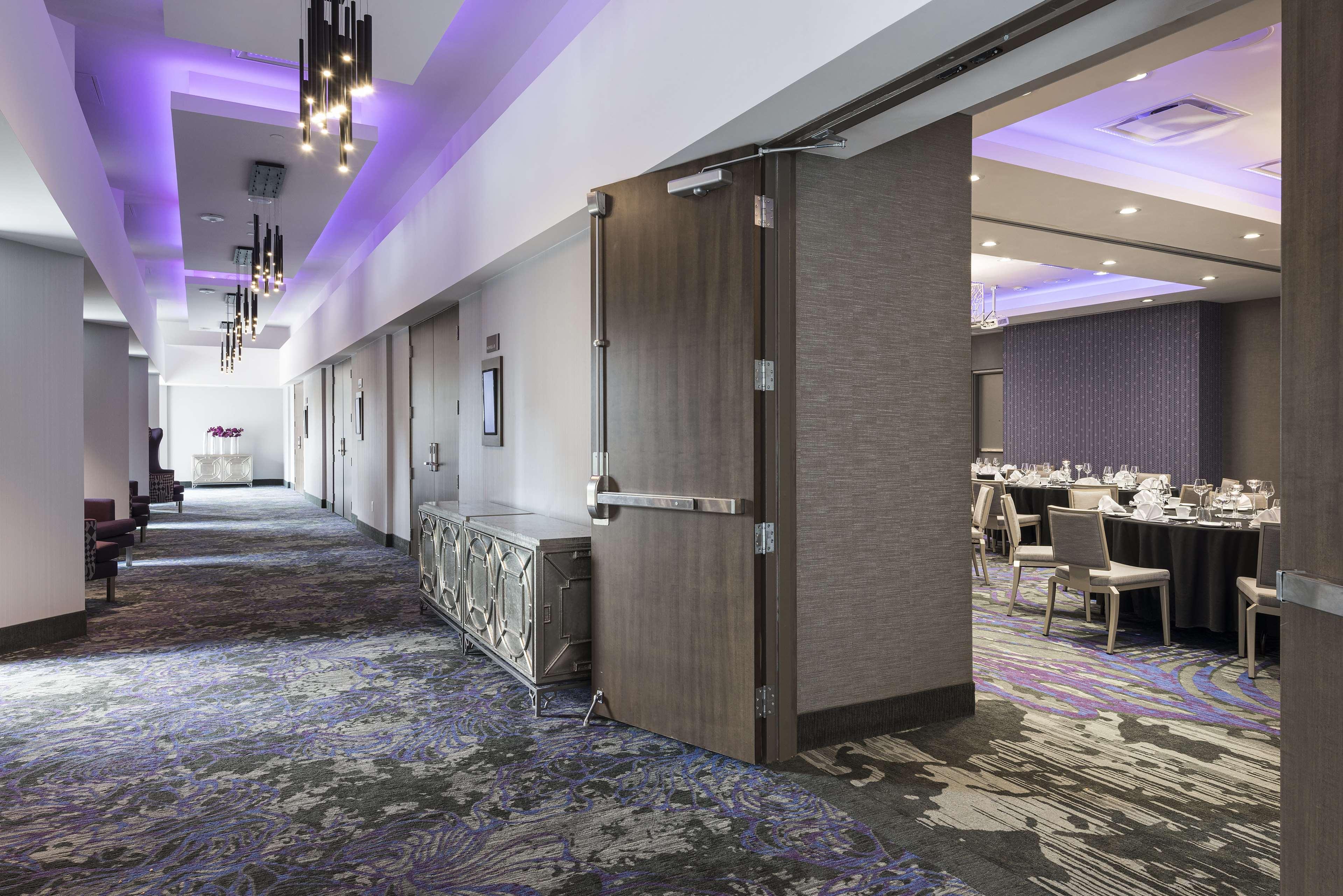 Hotel Hilton Garden Downtown 3*
