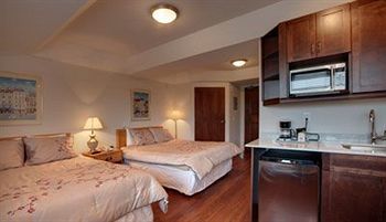Hotel Embassy West Ottawa