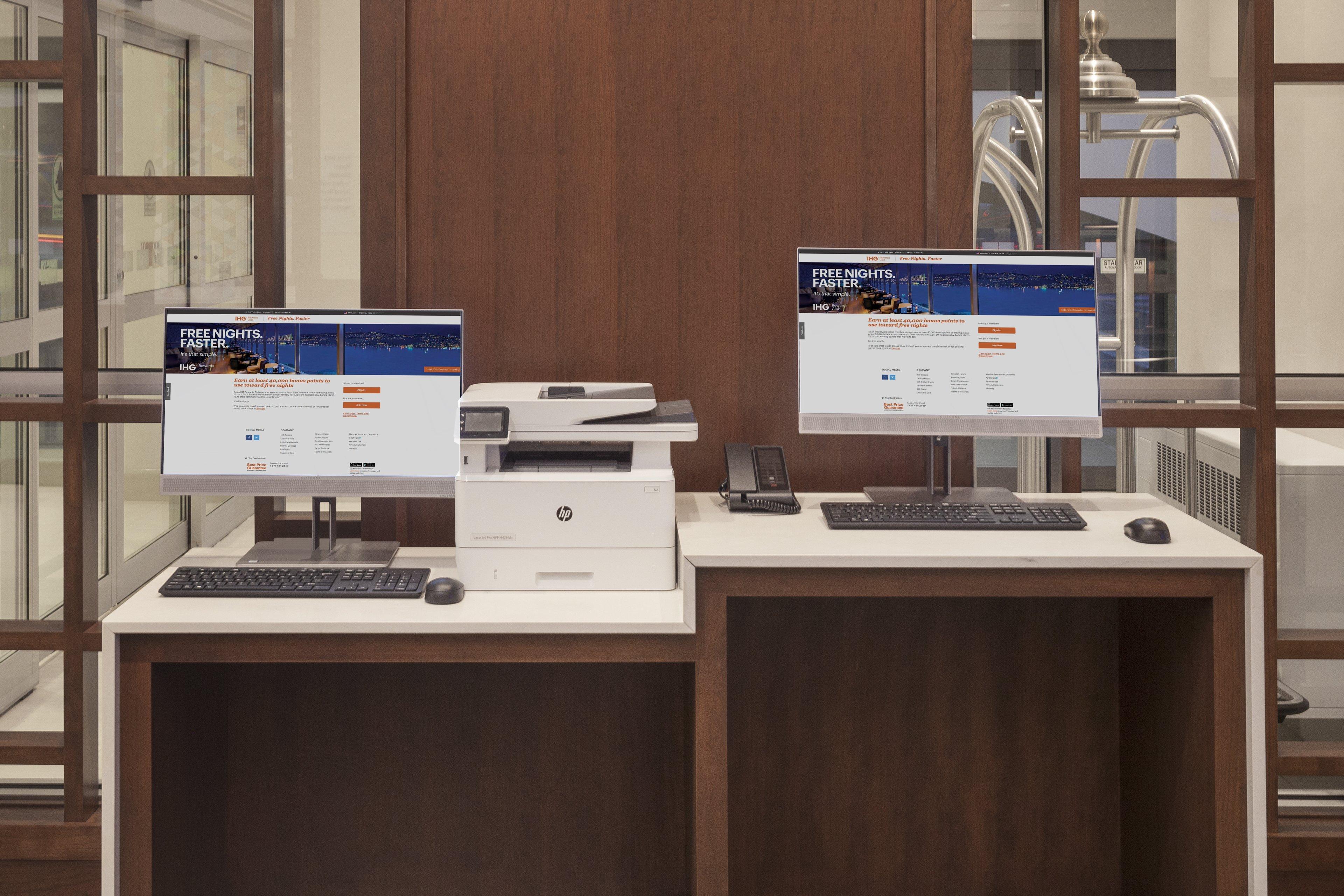 Express & Downtown East By Ihg 3* Ottawa