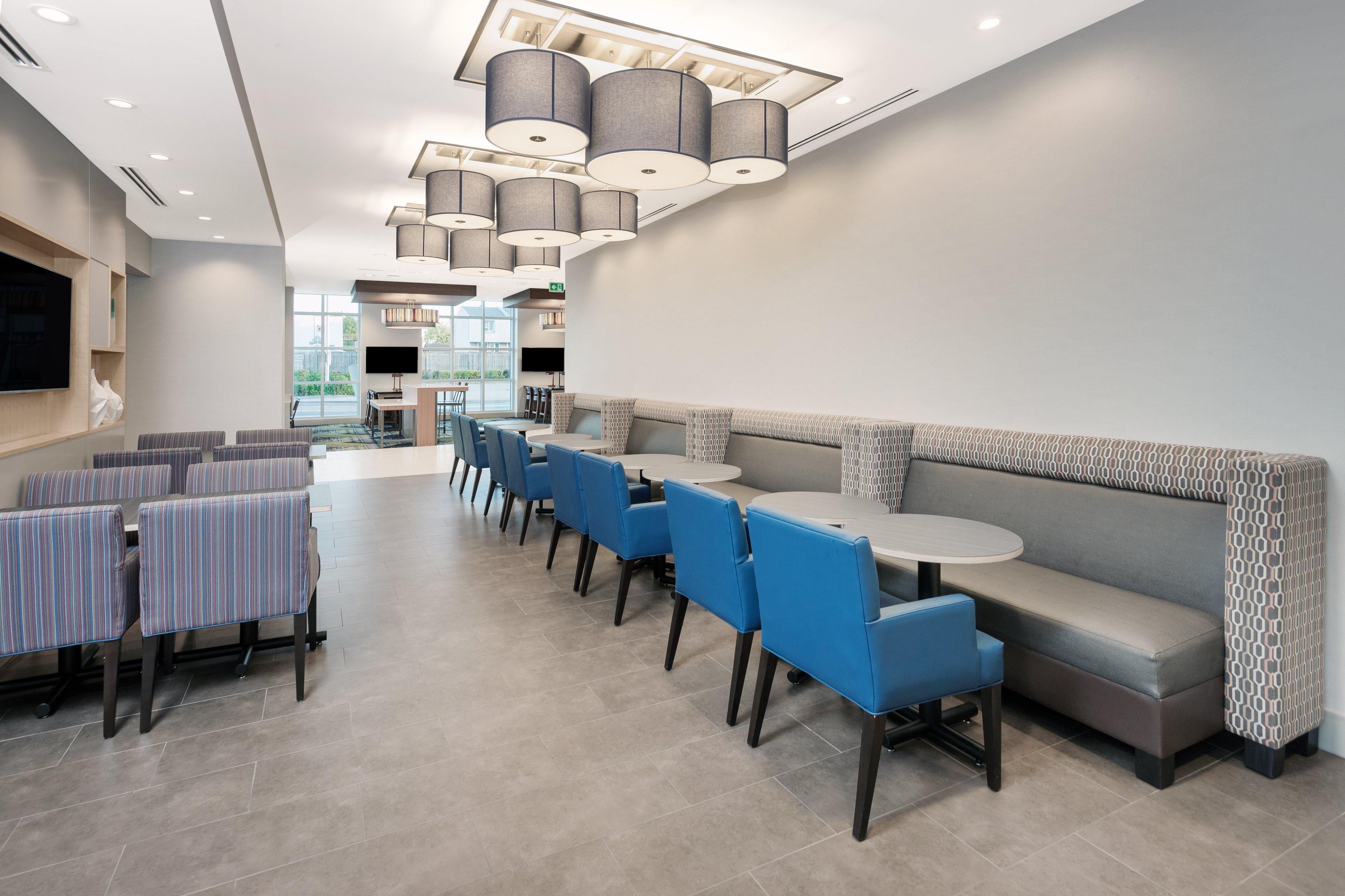 Express & Downtown East By Ihg Ottawa