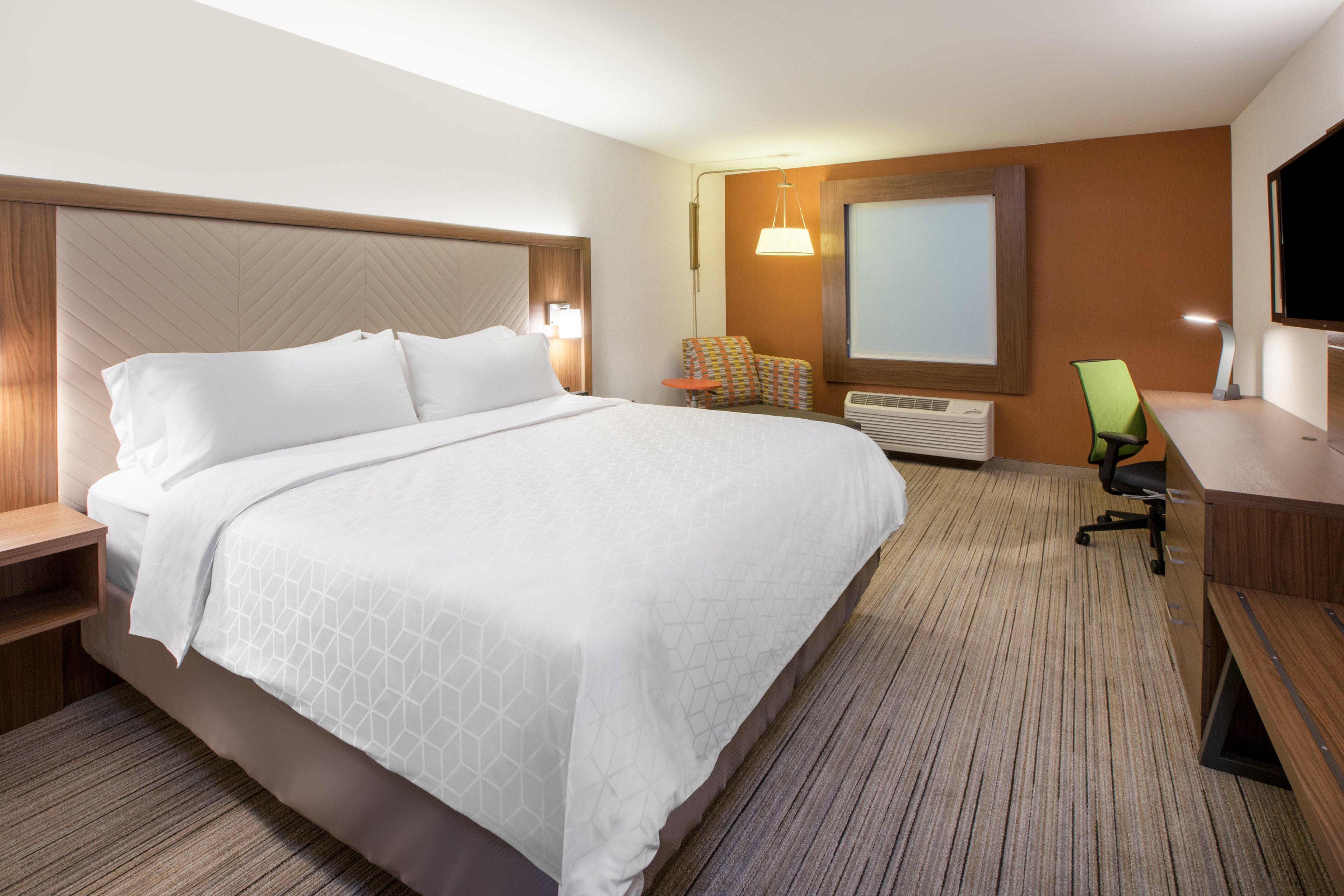 Express & Downtown East By Ihg Hotel