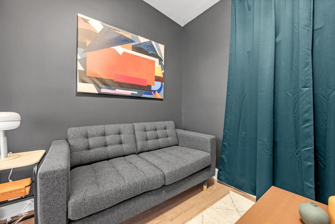 Downtown Modern Gem Apartment Ottawa