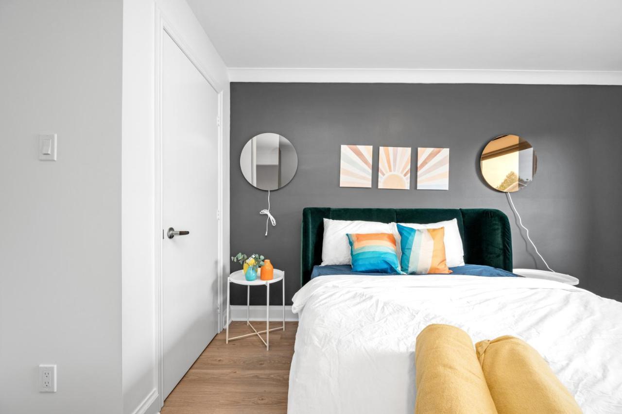 Downtown Modern Gem Apartment *