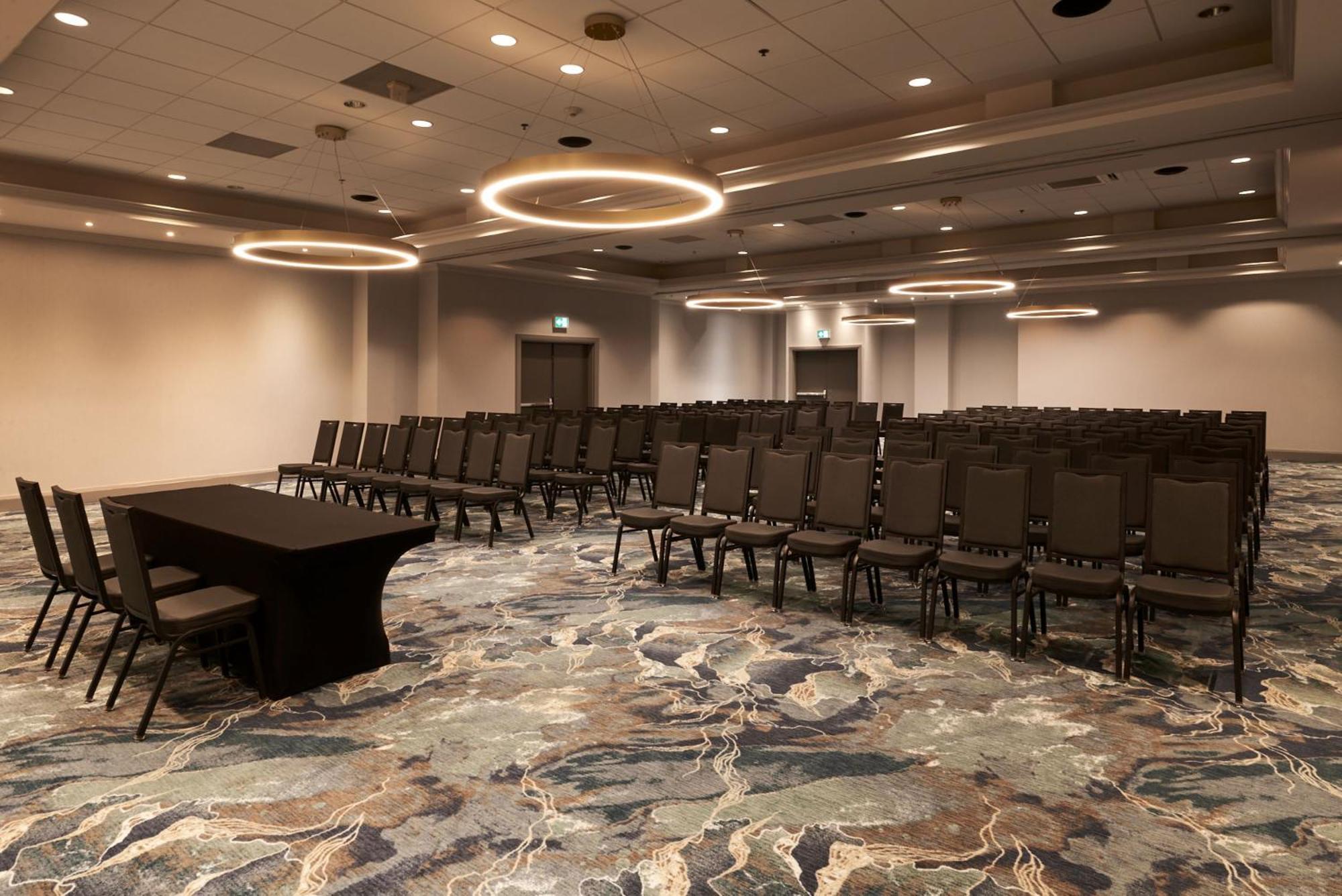 Hotel & Kanata By Ihg Ottawa