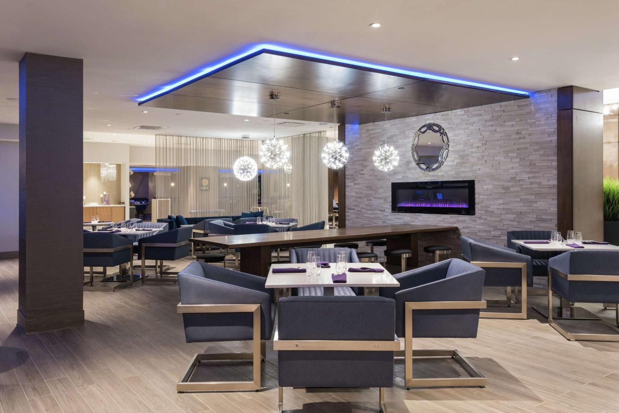 Hotel Hilton Garden Downtown 3*