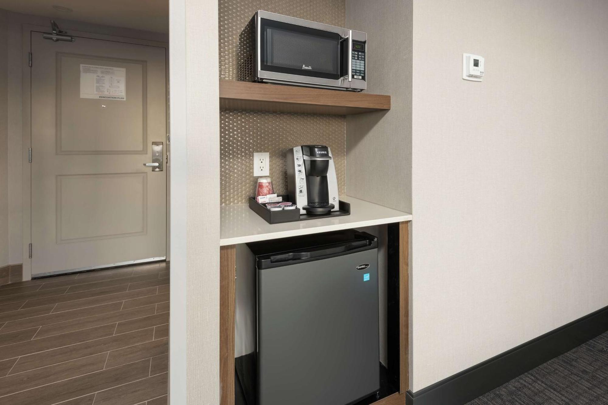 Hilton Garden Downtown Hotel 3*