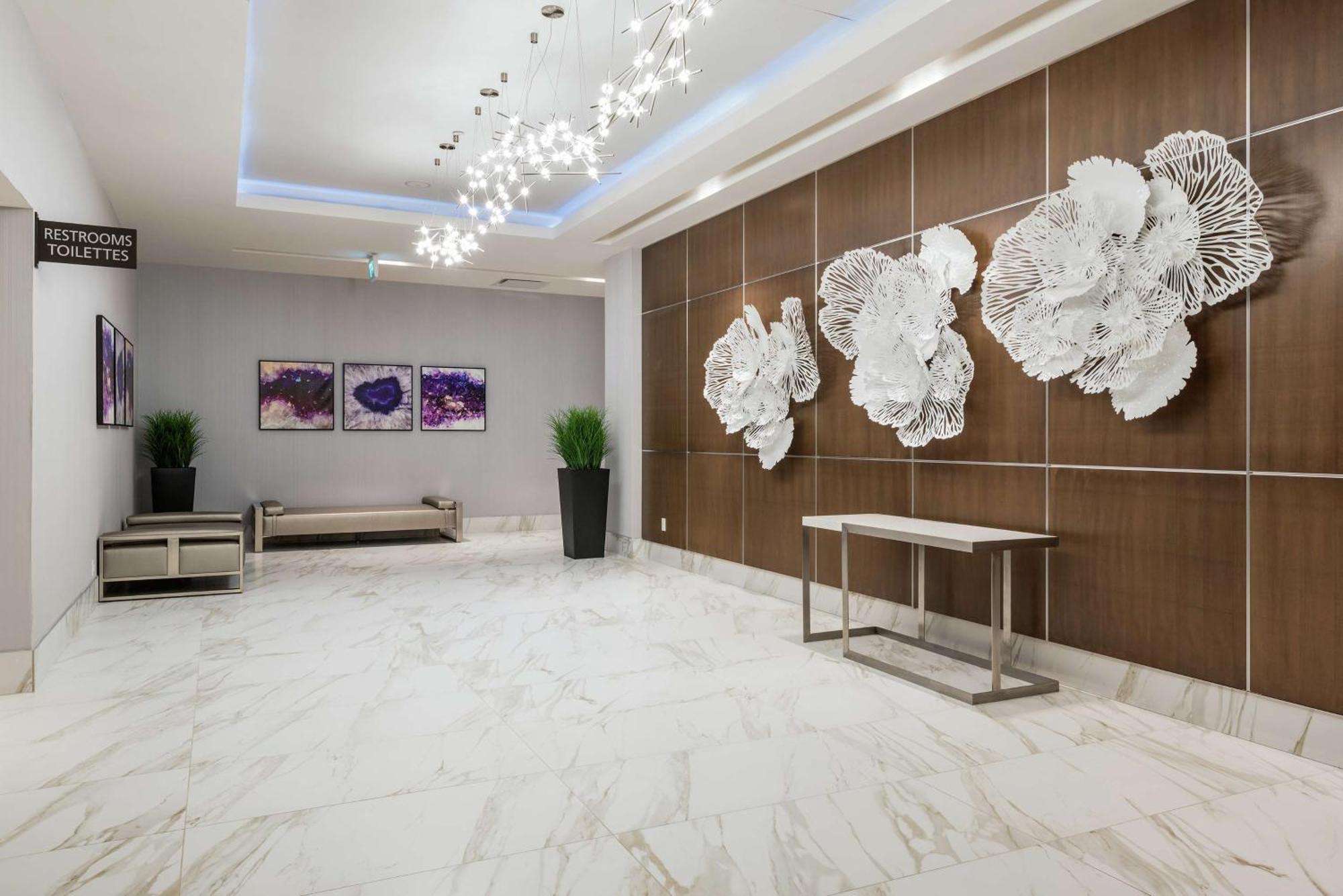 Hilton Garden Downtown Hotel 3*