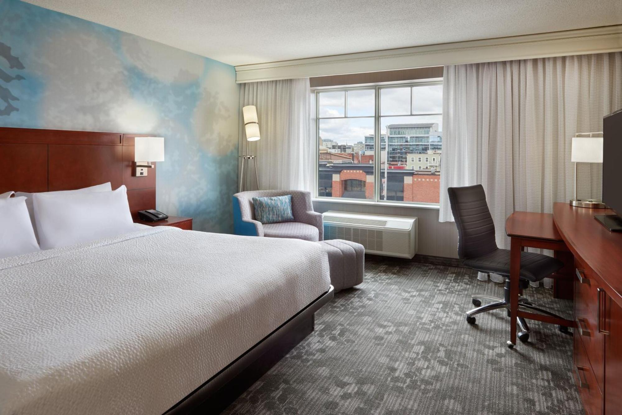 Hotel Courtyard By Marriott Downtown