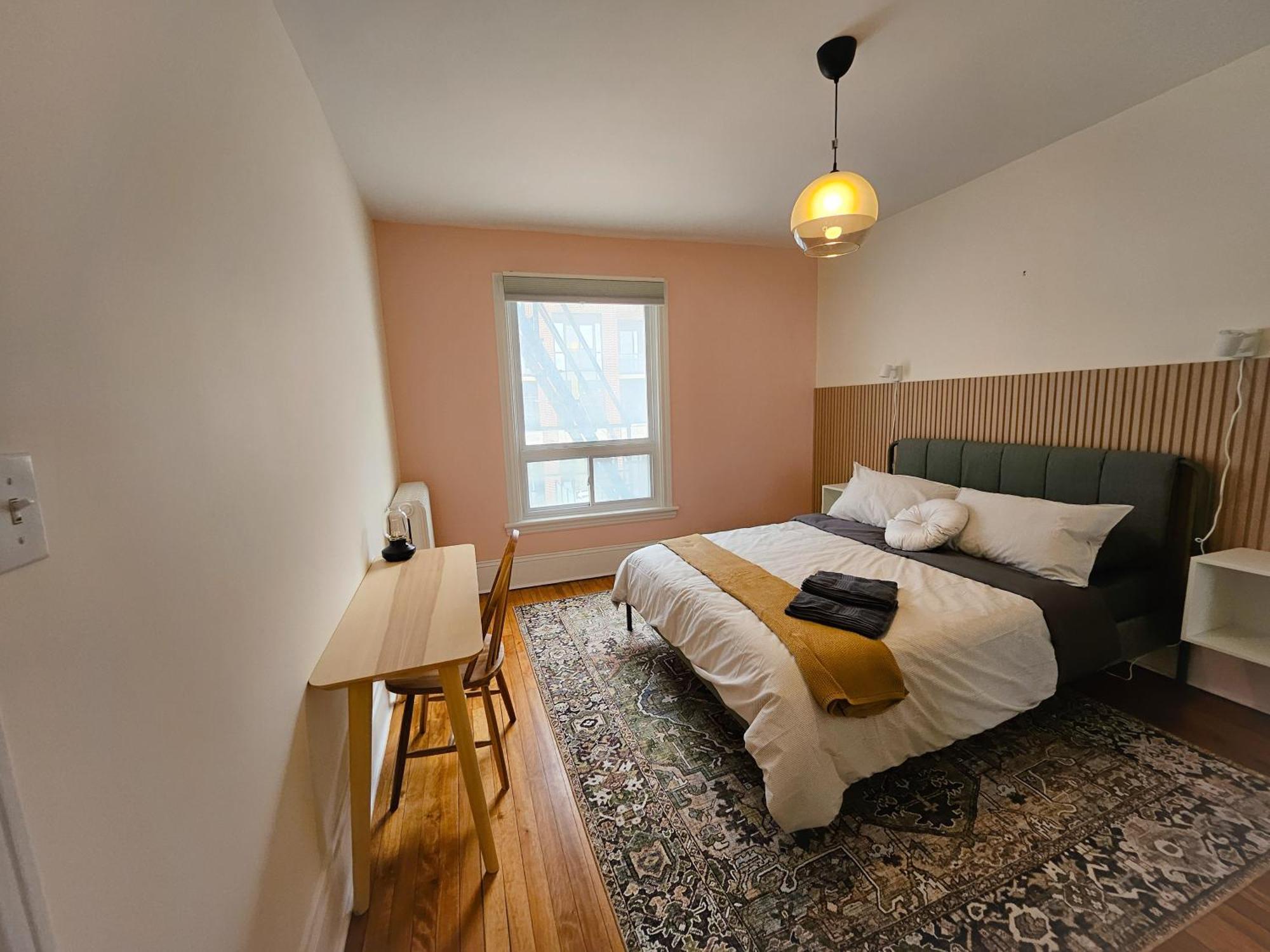 Downtown Cozy Aparthotel