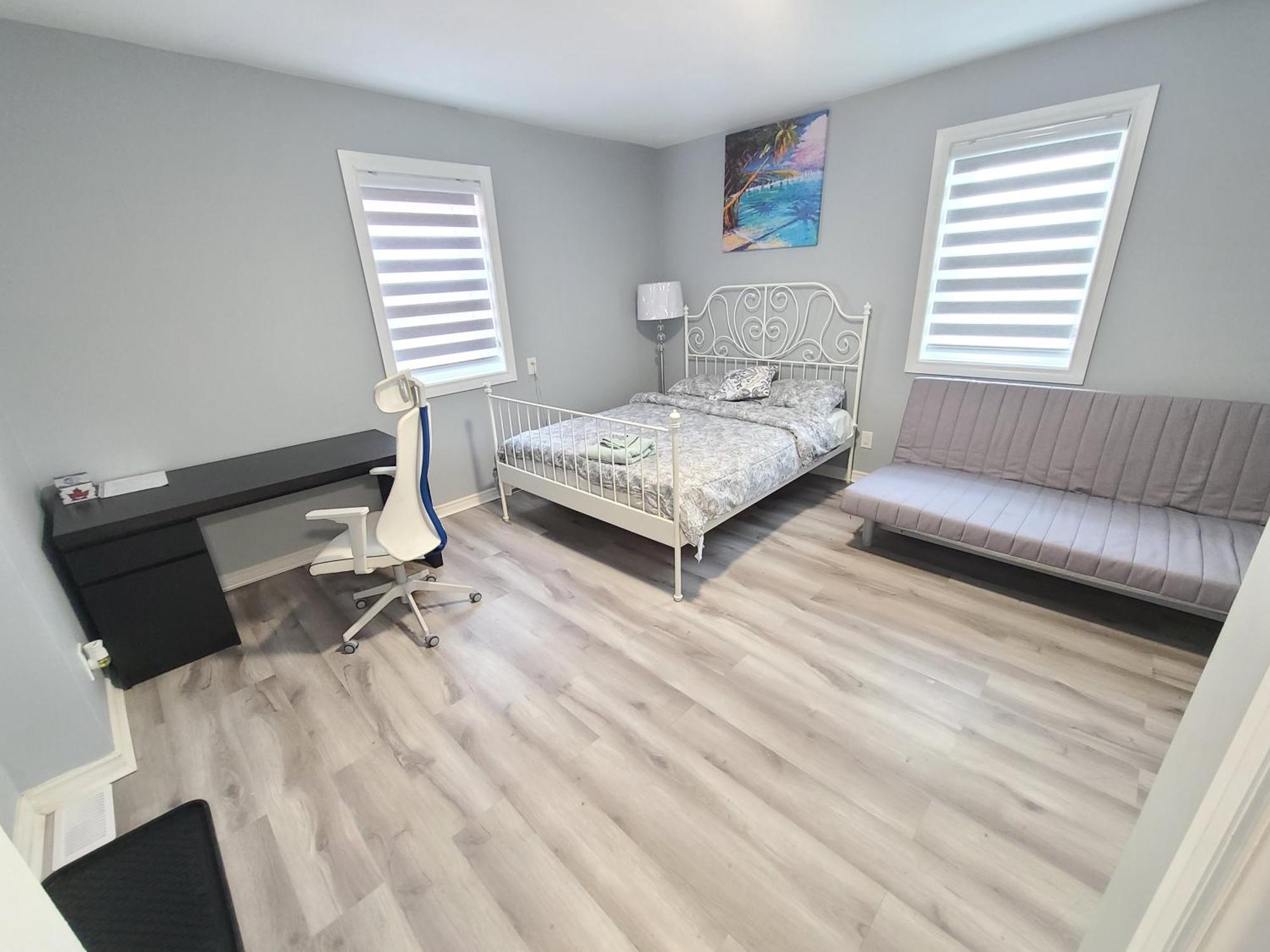 Downtown Spacious *