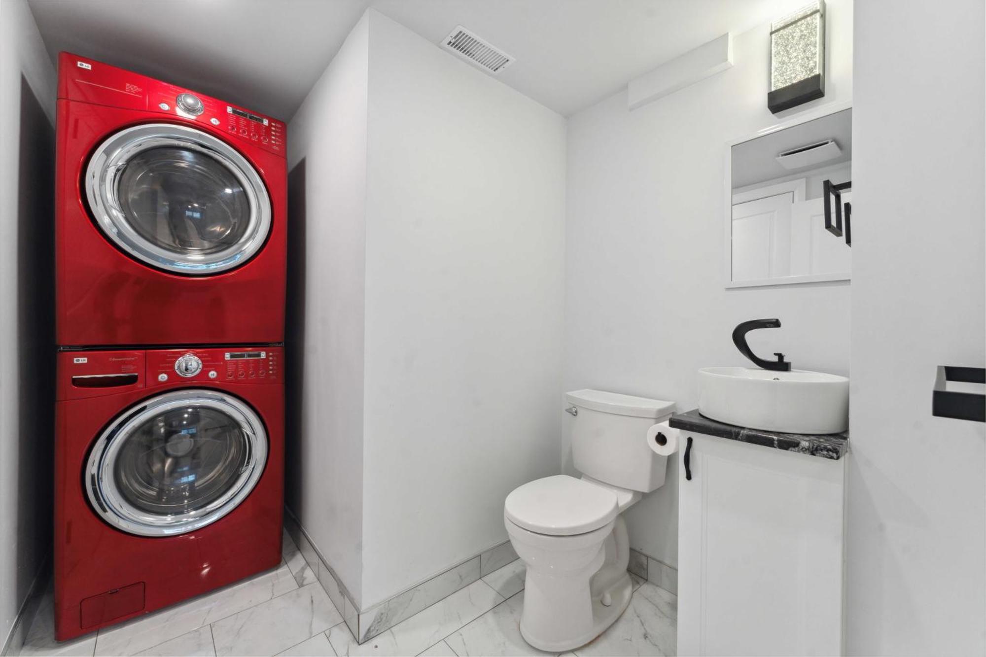 Modern 3br * Ottawa