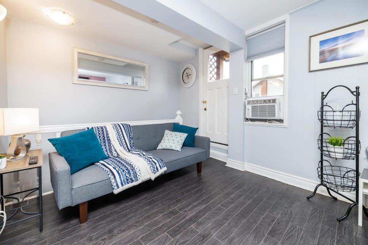 Cozy Unit With Private Rooftop Terrace Apartment