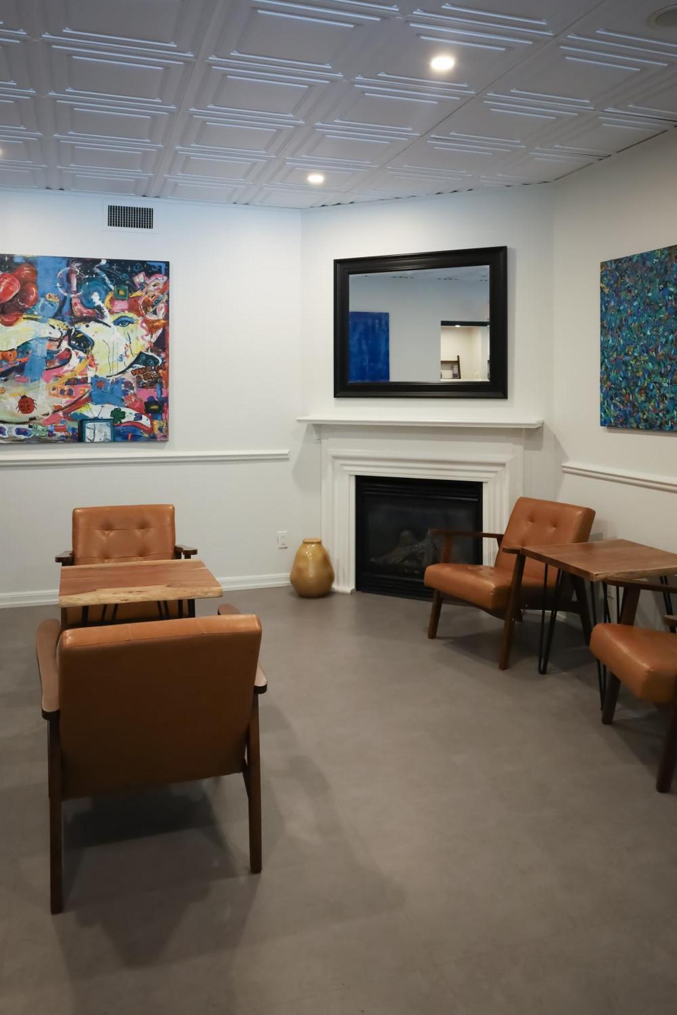 Hotel Byward Blue Ottawa