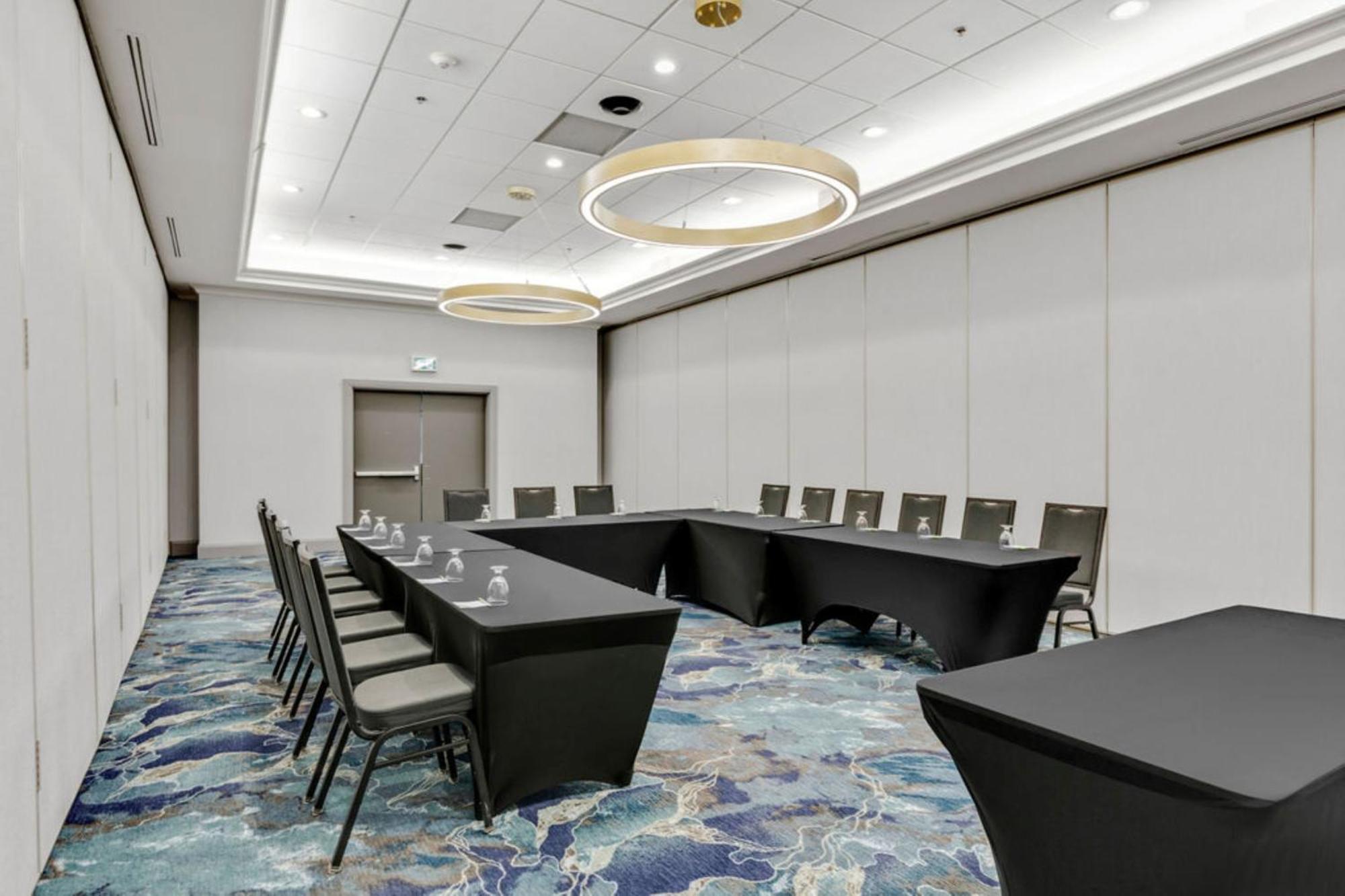 & Kanata By Ihg Hotel 4*