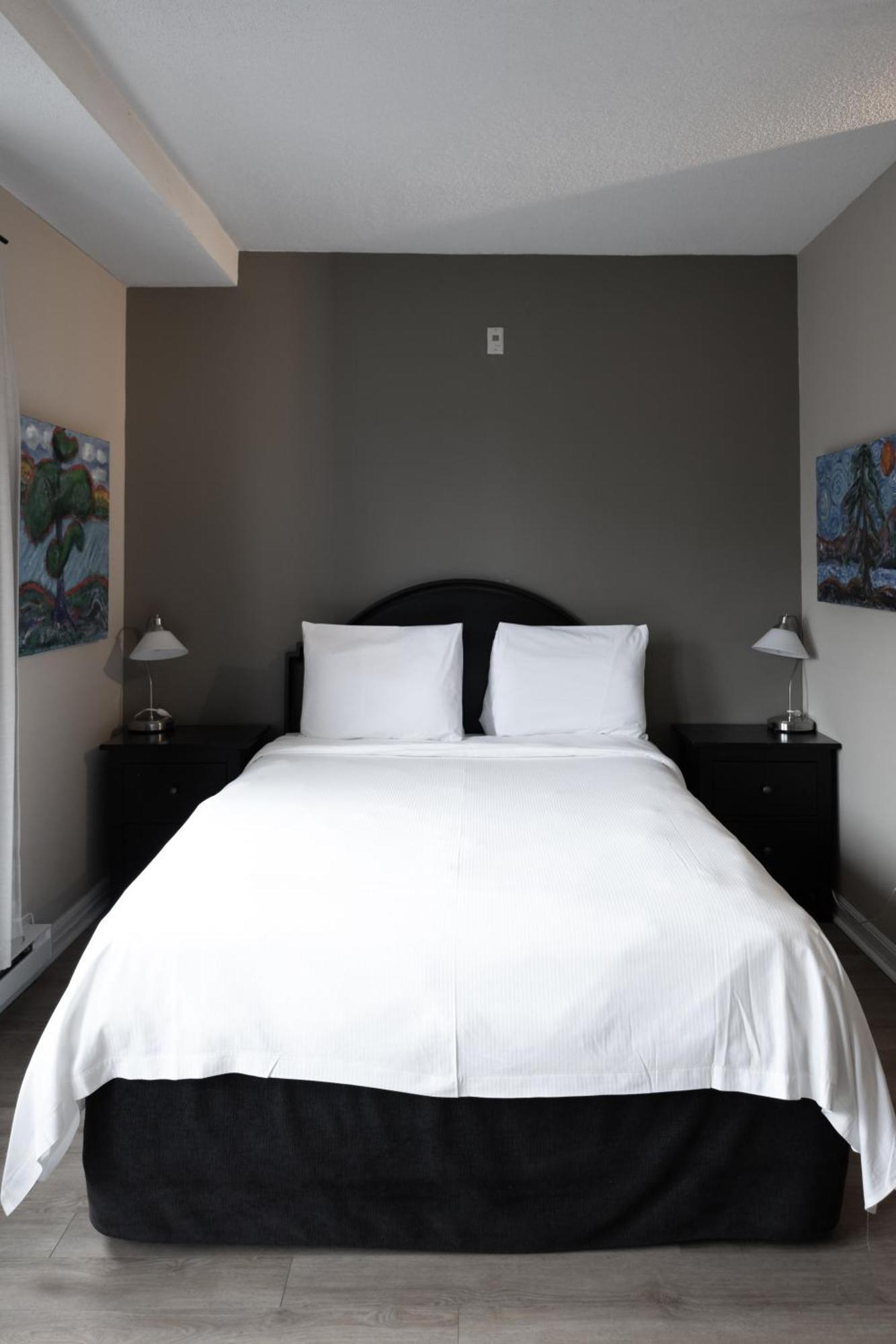 Byward Blue Hotel