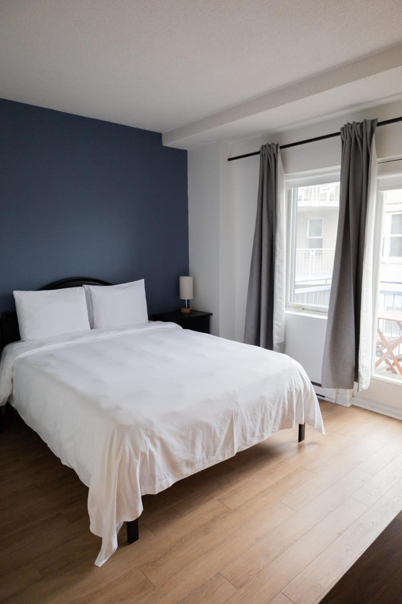 Byward Blue 3* Ottawa
