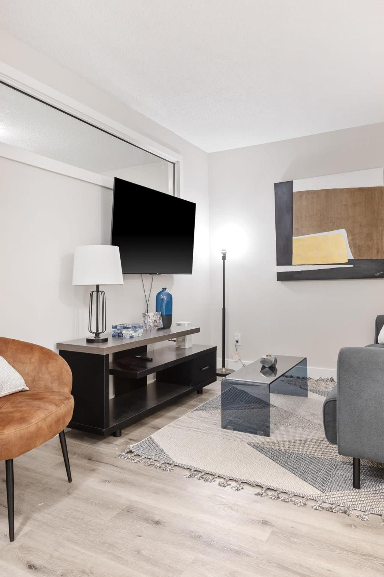 Private In Nepean For Family - 14 Minutes From Downtown Ottawa