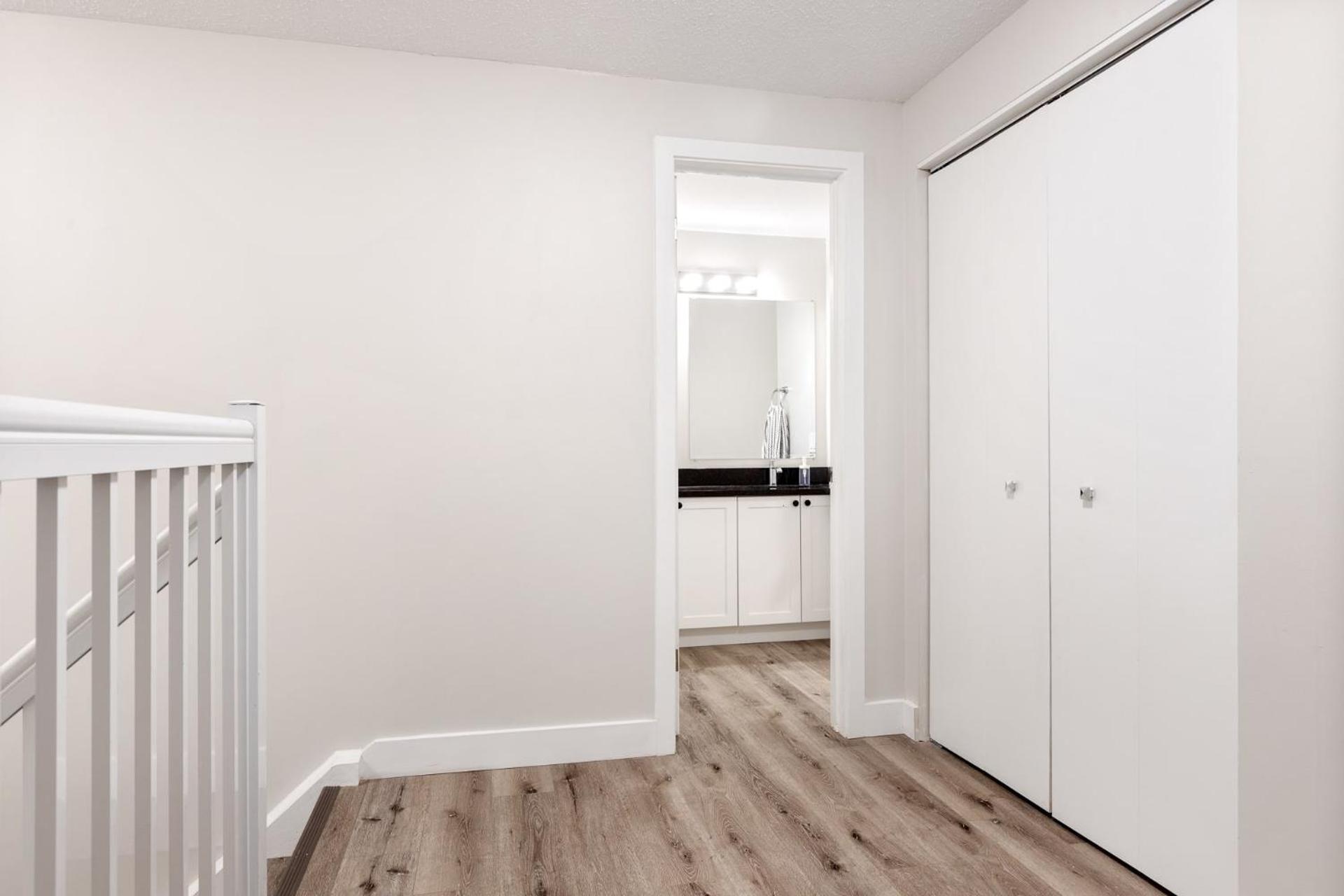 Private In Nepean For Family - 14 Minutes From Downtown Holiday home