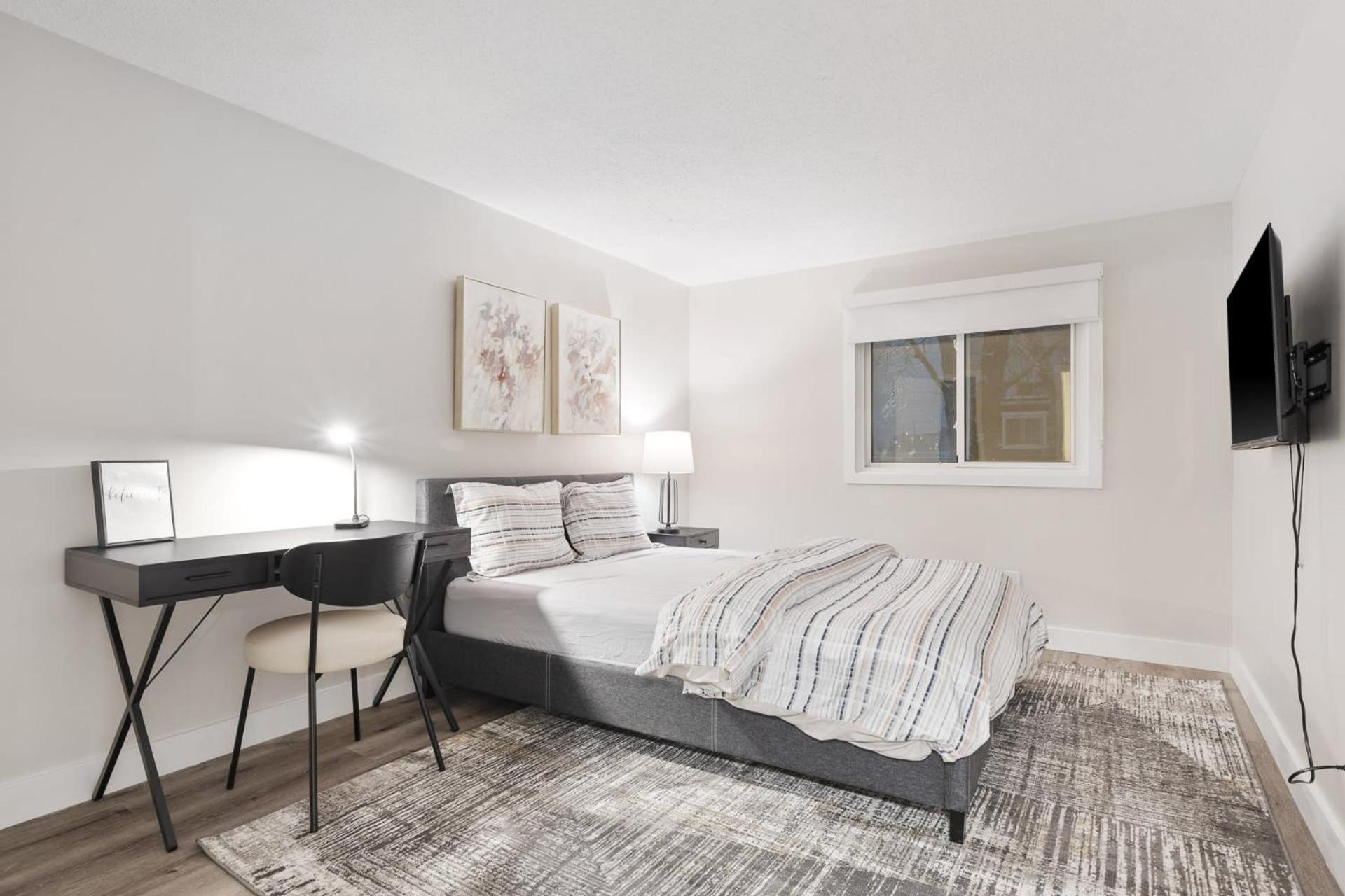 Private In Nepean For Family - 14 Minutes From Downtown *
