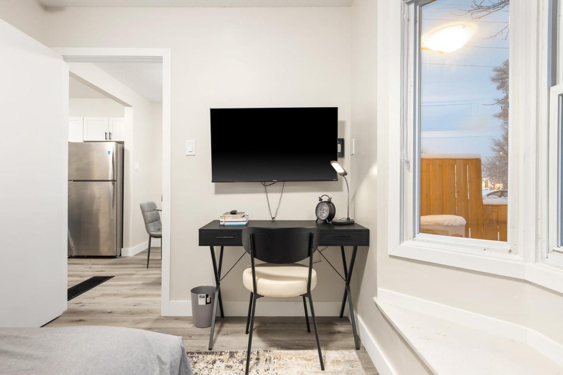 Private In Nepean For Family - 14 Minutes From Downtown